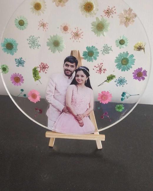 Pressed Flower Couple Disc